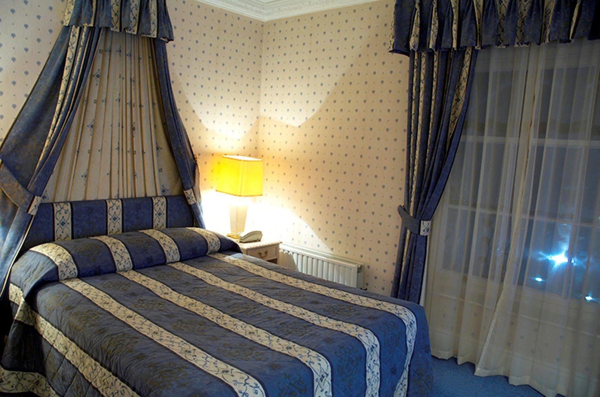 Glebe Hotel Barford  Zewnętrze zdjęcie